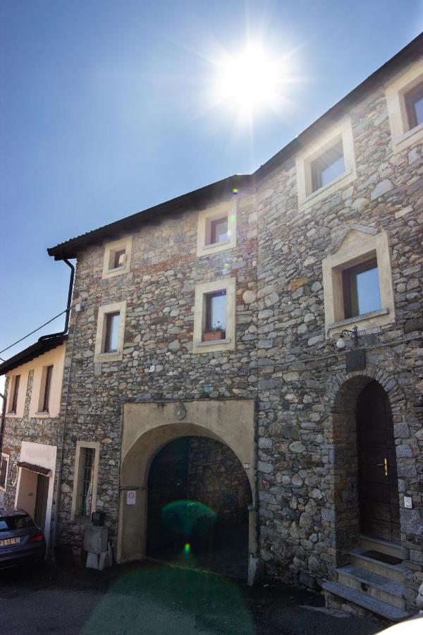 Casa Patrone Hotel Nebbiuno Exterior photo